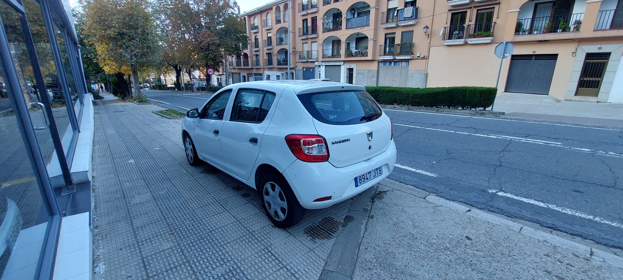 Dacia Sandero 1.2 GASOLINA foto 4
